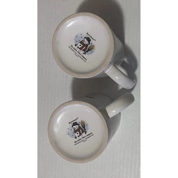 Set of  Two Vintage  Snowman by Salem China Christmas Holiday Red trim Mugs - Picture 14 of 15